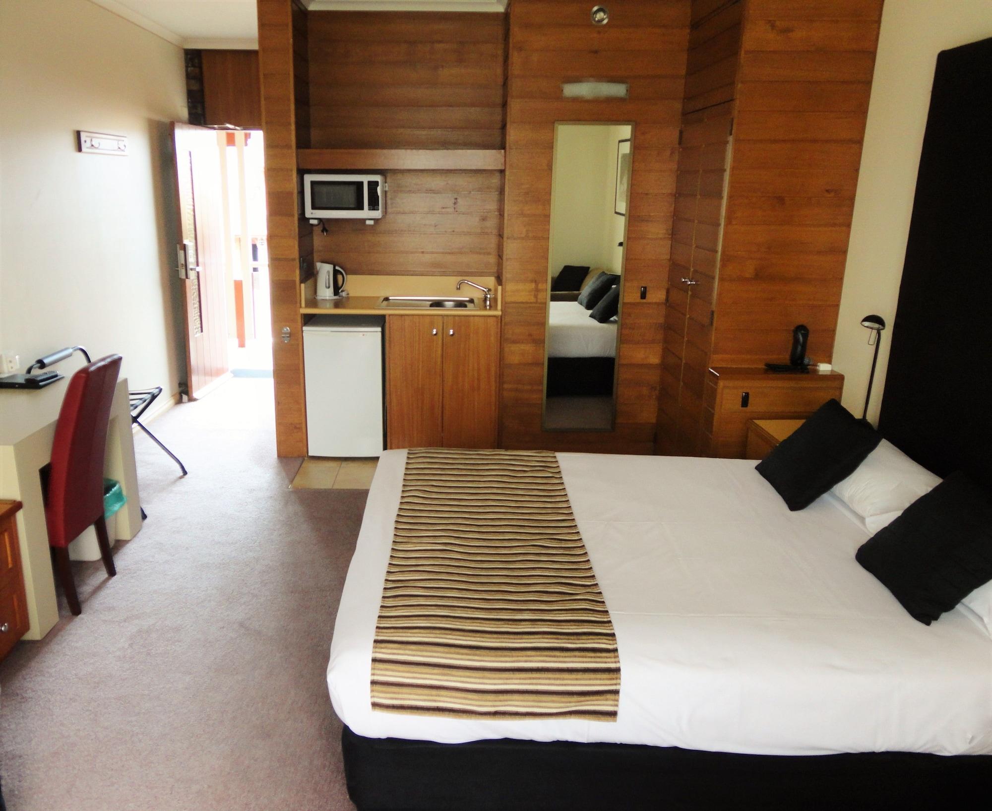 Sovereign Park Motor Inn バララット エクステリア 写真