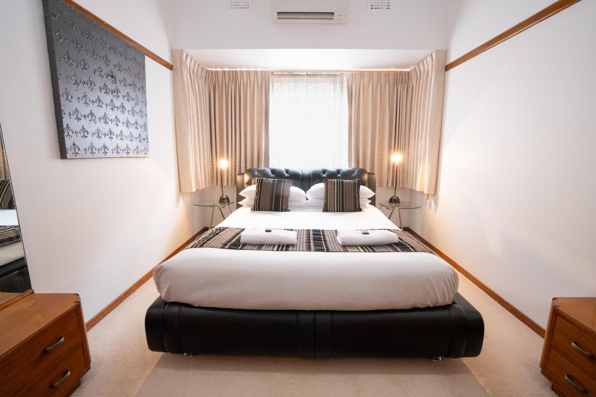 Sovereign Park Motor Inn バララット エクステリア 写真